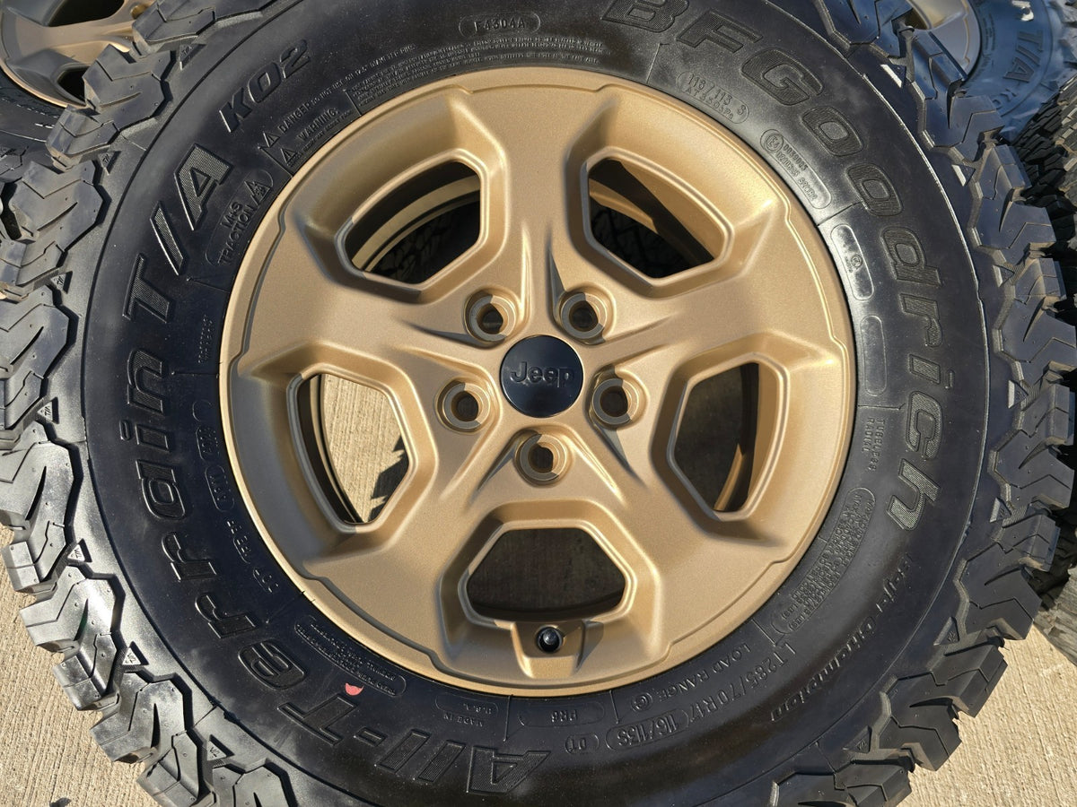 17" Jeep Gladiator RUBICON OEM wheels rims BRONZE Wrangler 9236 SET BFG A/T 33"