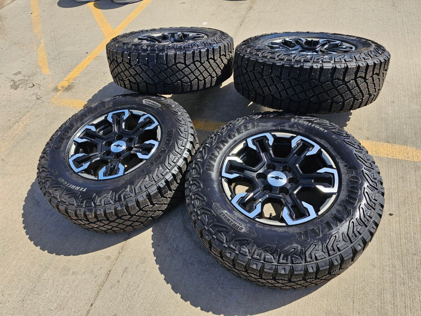 18" Chevy Silverado ZR2 Tahoe GMC Sierra OEM 95415 wheels rims 2024 2025 NEW