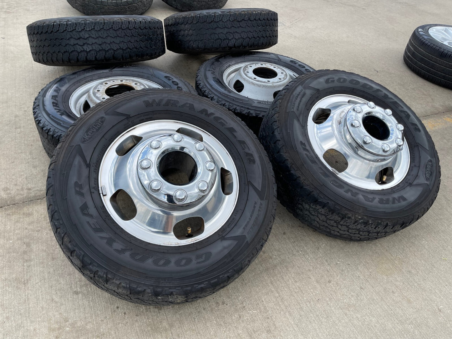 17" Ford F-350 Dually OEM 14077 14078 rims wheels 2023 2024 2025 GOODYEAR