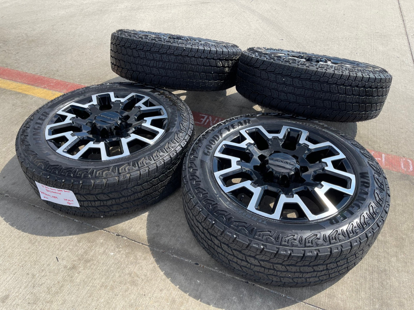 22" GMC Sierra Chevy Silverado 2500 OEM wheels rims 14139 A/T 2024 2025 2026 NEW