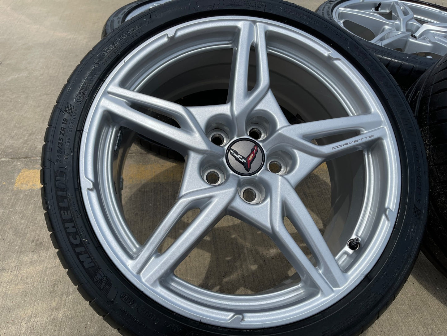 19" + 20" Chevy Corvette C8 OEM 14007 14008 wheels rims SET MICHELIN 2020-2027