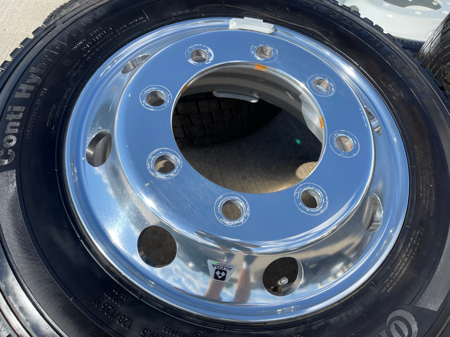 19.5" Chevy Silverado 4500HD 5500HD 6500HD rims wheels 8x275 OEM 2025 2026 NEW