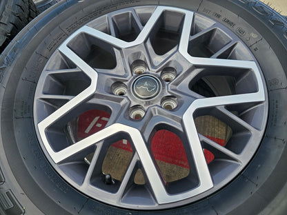 18" Jeep Wrangler Grand Cherokee Gladiator OEM 9331 wheels rims DUELER A/T NEW