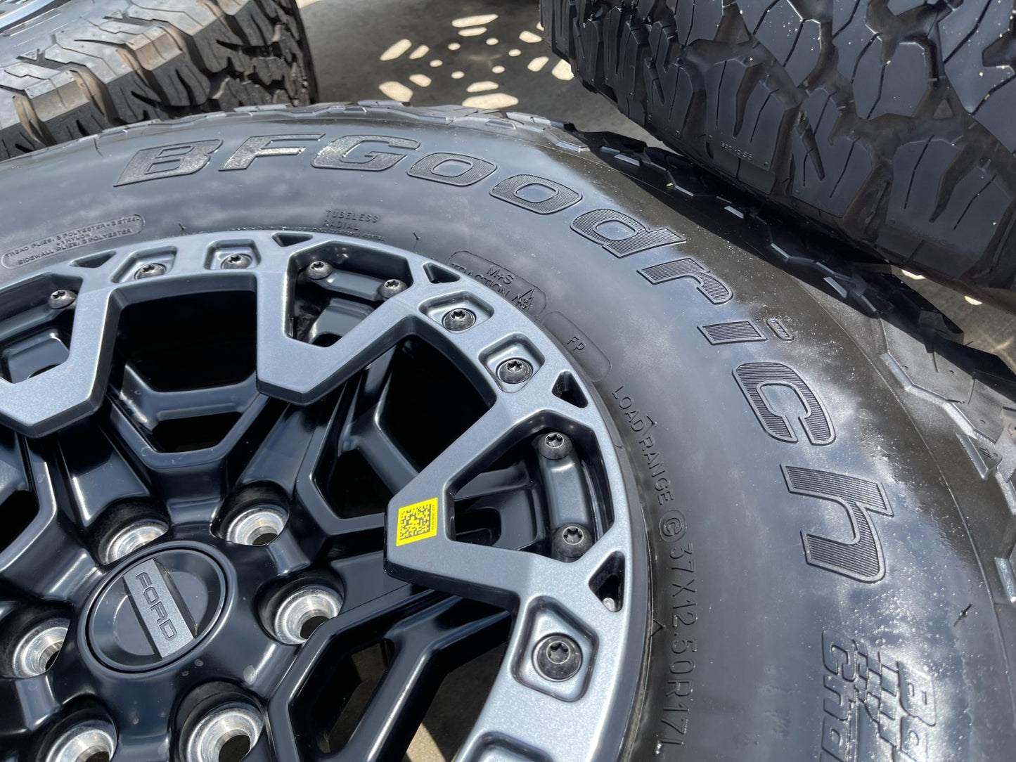 17" Ford F-150 Raptor R OEM BEADLOCK rims wheels 2024 2025 2026 BFG NEW