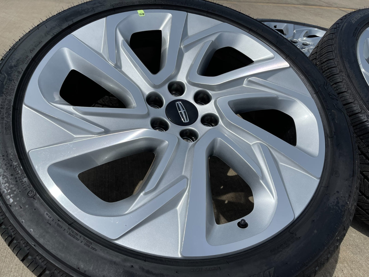 24" Lincoln Navigator OEM rims wheels Ford F-150 Expedition 2024 2025 2026 NEW
