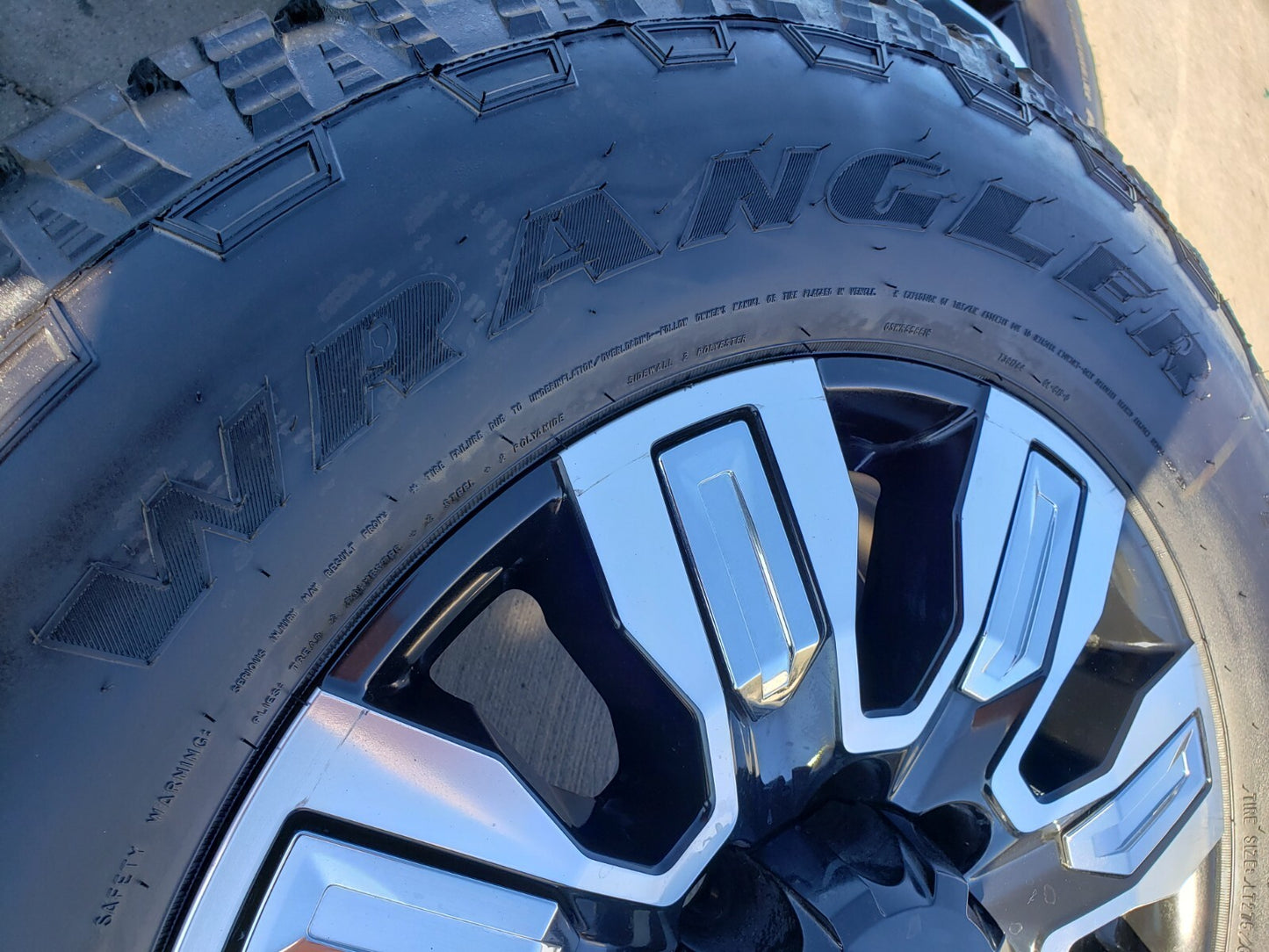 20" GMC Sierra DENALI ULTIMATE 2500 3500 OEM wheels rims 5958 Chevy