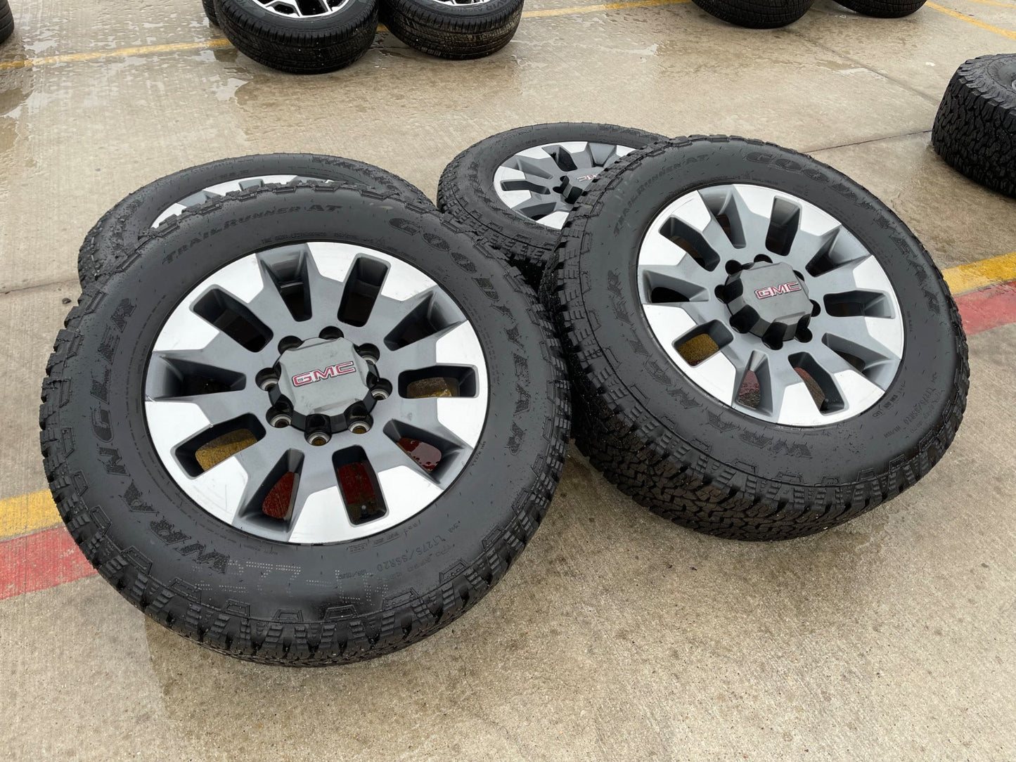 20" GMC Sierra AT4 Chevy Silverado 2500 3500 OEM 5960 5947 wheels rims GOODYEAR