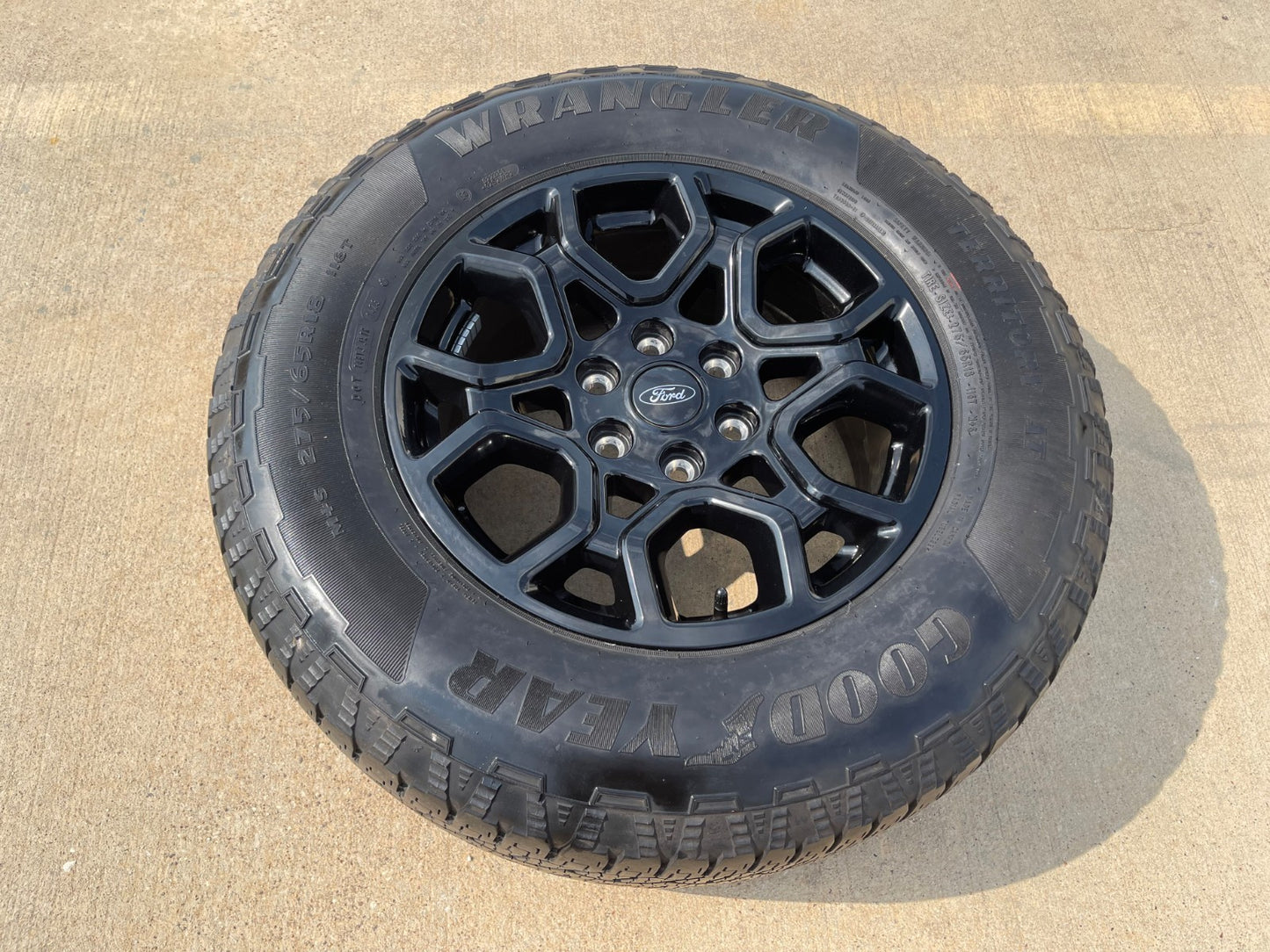 (1) 18" Ford F-150 OEM rim wheel 95049 10340 Expedition 2025 2026 2027 GOODYEAR