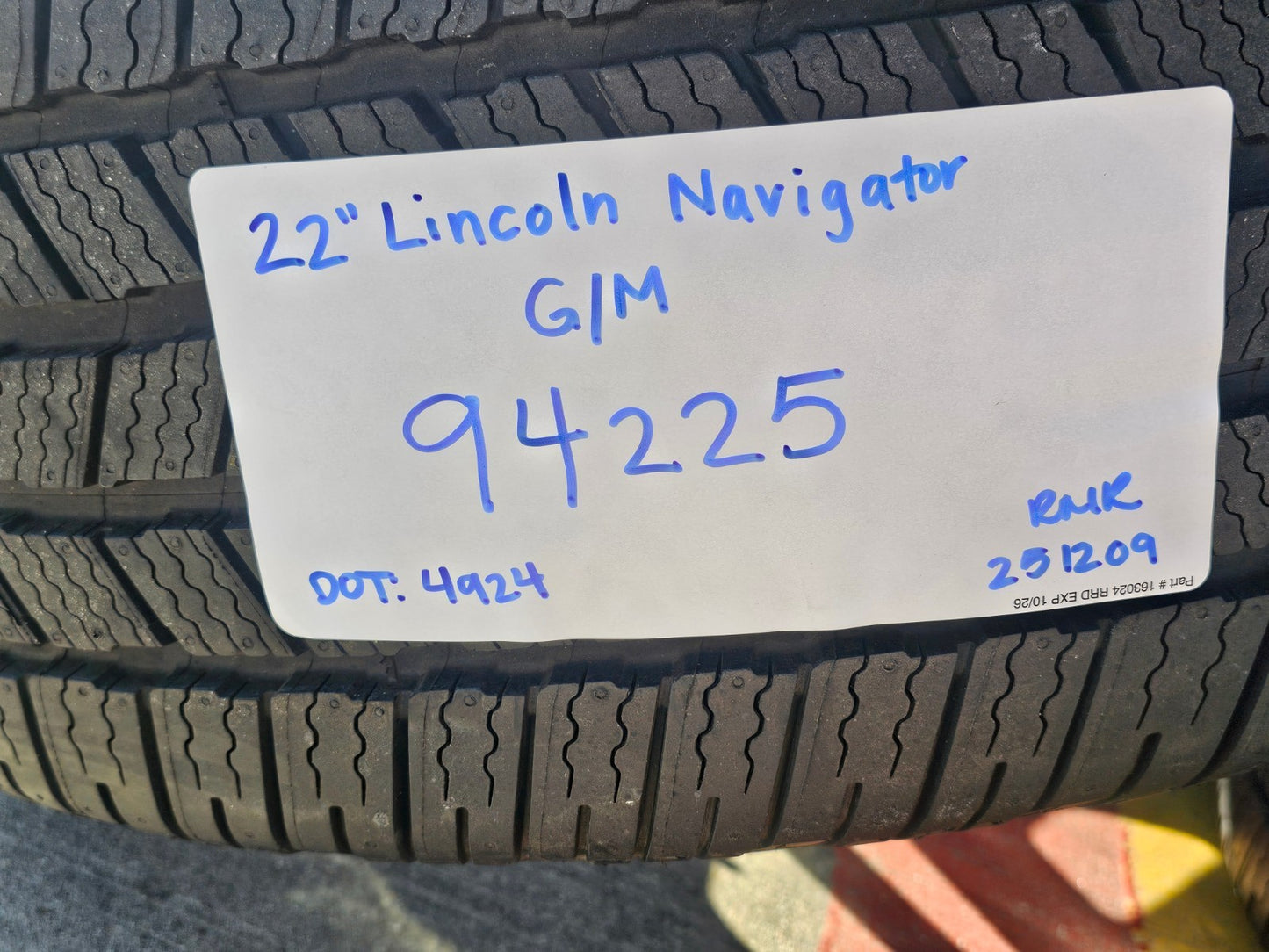 22" Lincoln Navigator OEM 94225 rims wheels BLACK LABEL 2025 2026 MICHELIN NEW
