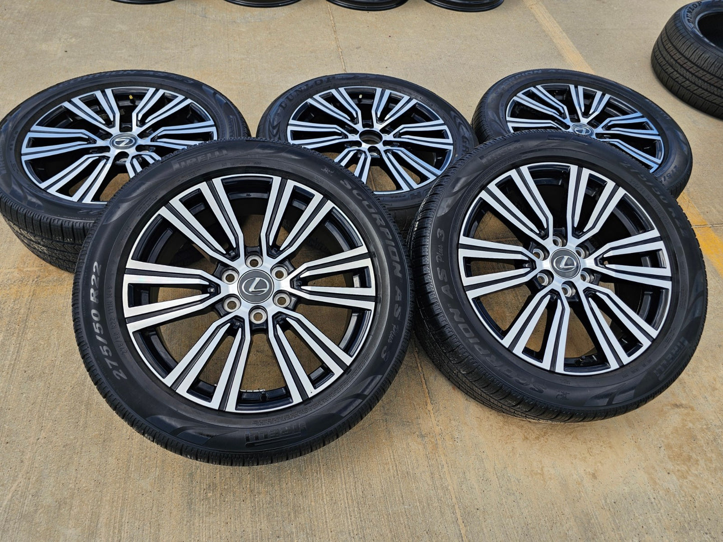 22" Lexus LX600 GX550 OEM wheels rims 74402 Toyota Tundra Sequoia SET PIRELLI