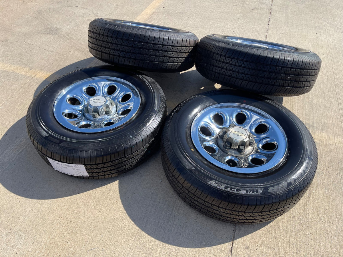 17" Chevy Tahoe Silverado Suburban Z71 OEM 5223 8069 wheels rims SET BRIDGESTONE