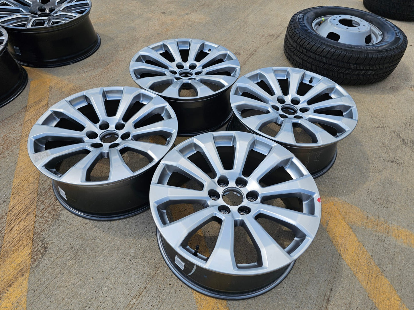 22" Chevy Silverado High Country OEM 5922 wheels rims Tahoe SET 2025 2026 2027