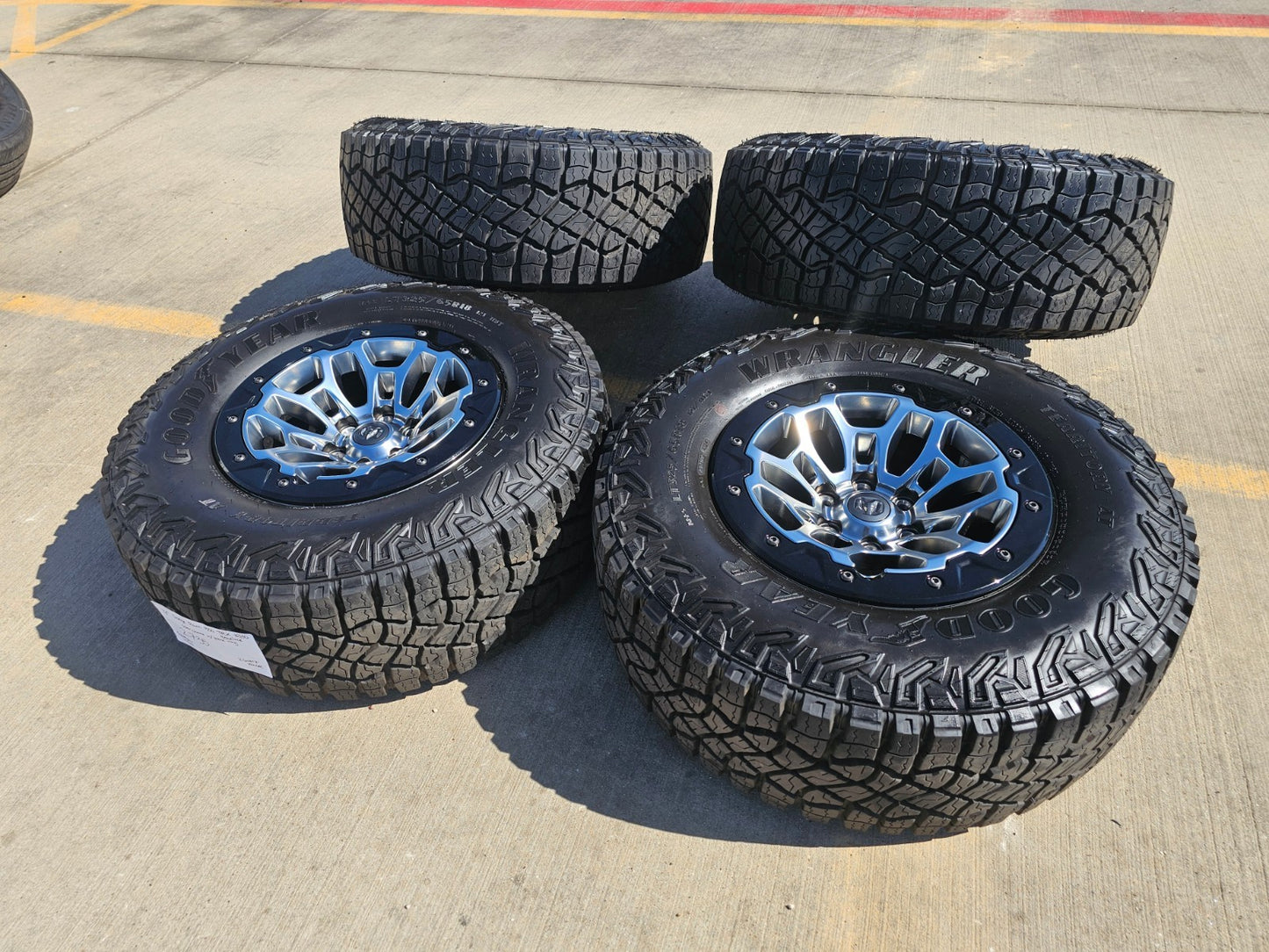 18" Dodge Ram 1500 TRX Beadlock OEM 2735 RHO wheels rims SET 2024 2025 2026