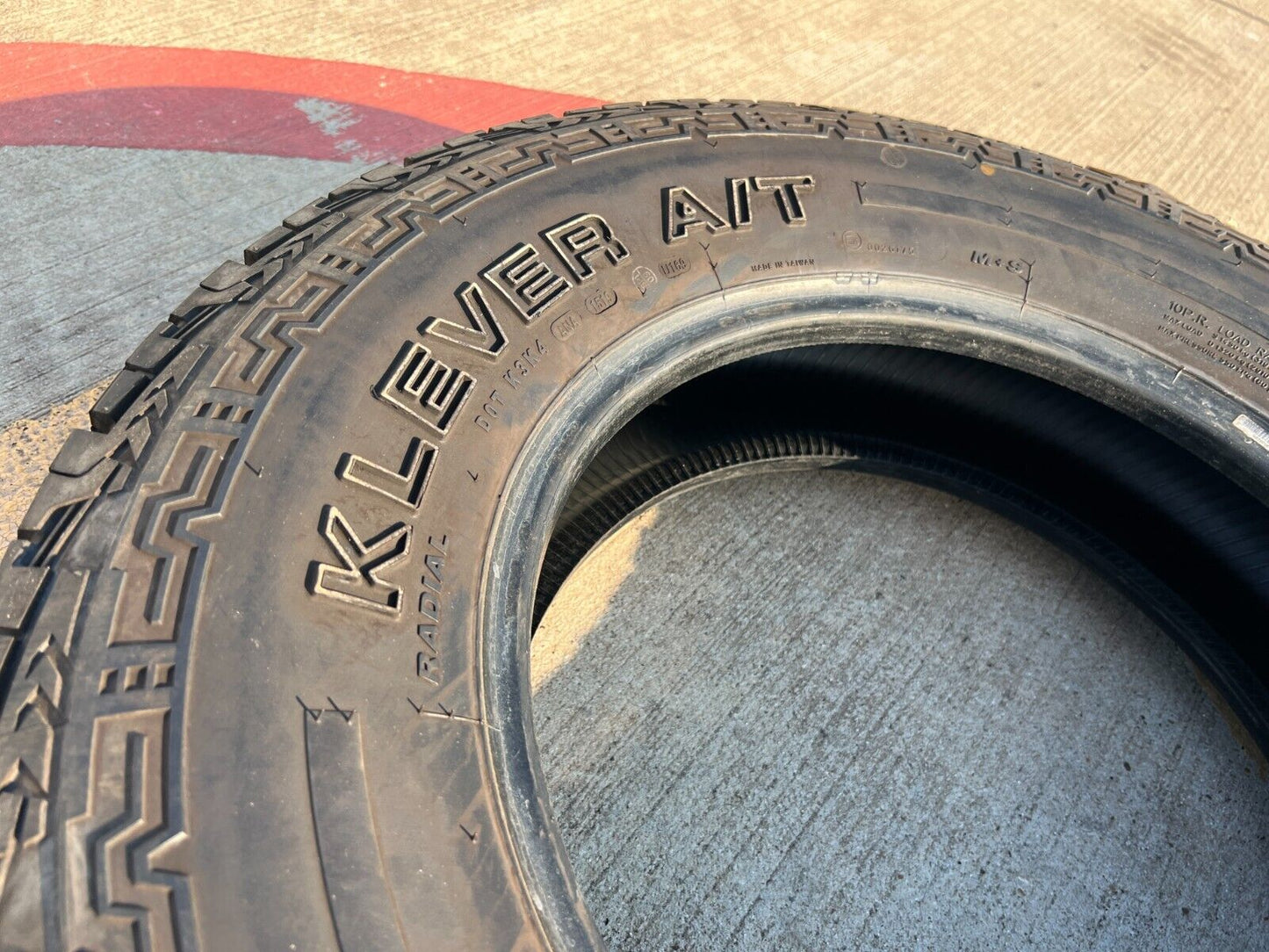 (1) Kenda Klever A/T 245/75/17 tire SPARE