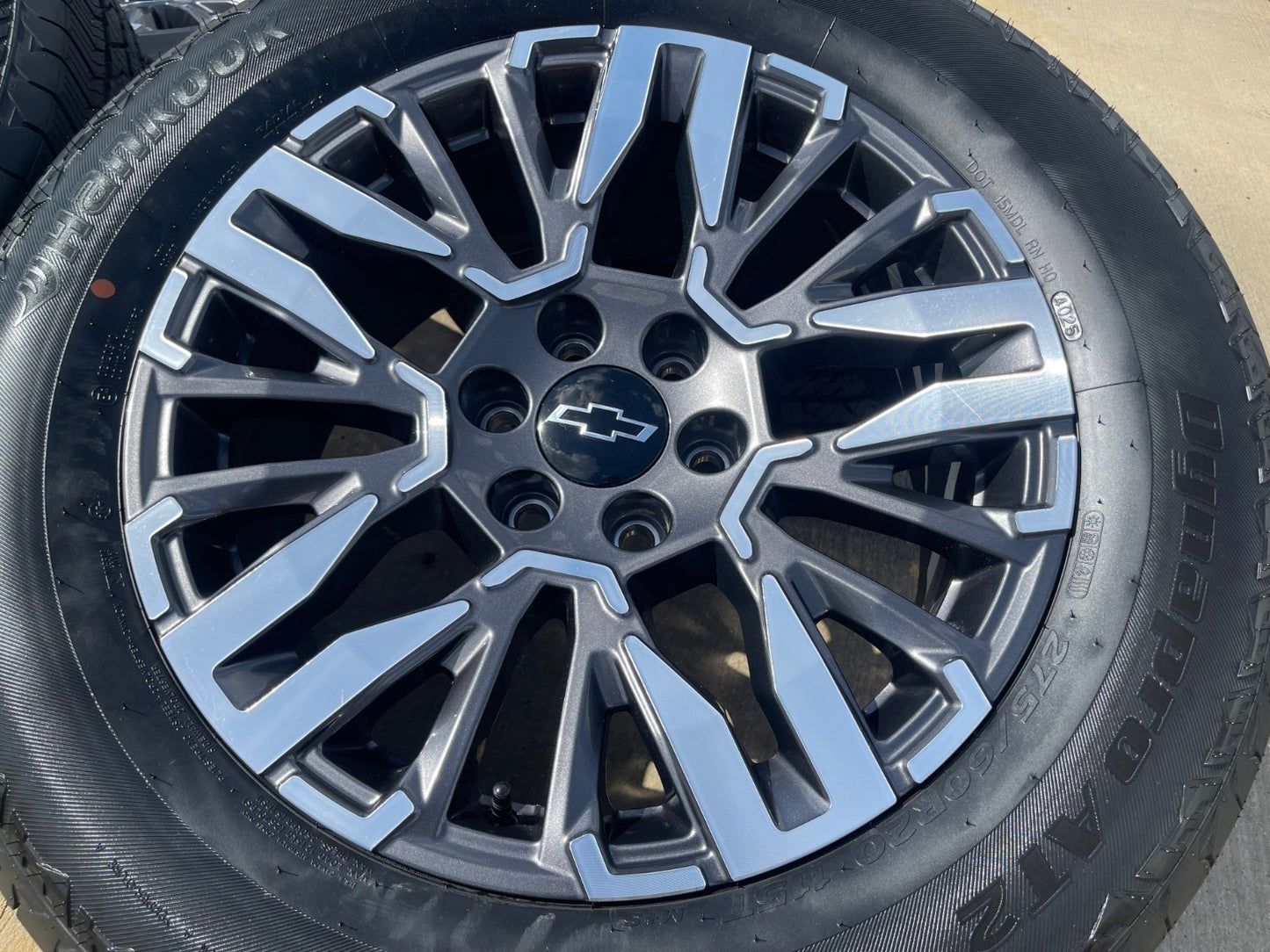 20" Chevy Silverado Z71 GMC Sierra Canyon OEM wheels rims 2025 2026 2027 SET NEW