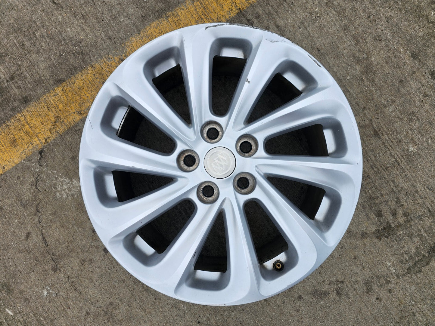 18" Buick Lacrosse GMC Terrain Chevy Equinox OEM wheel rim 4114 5x120