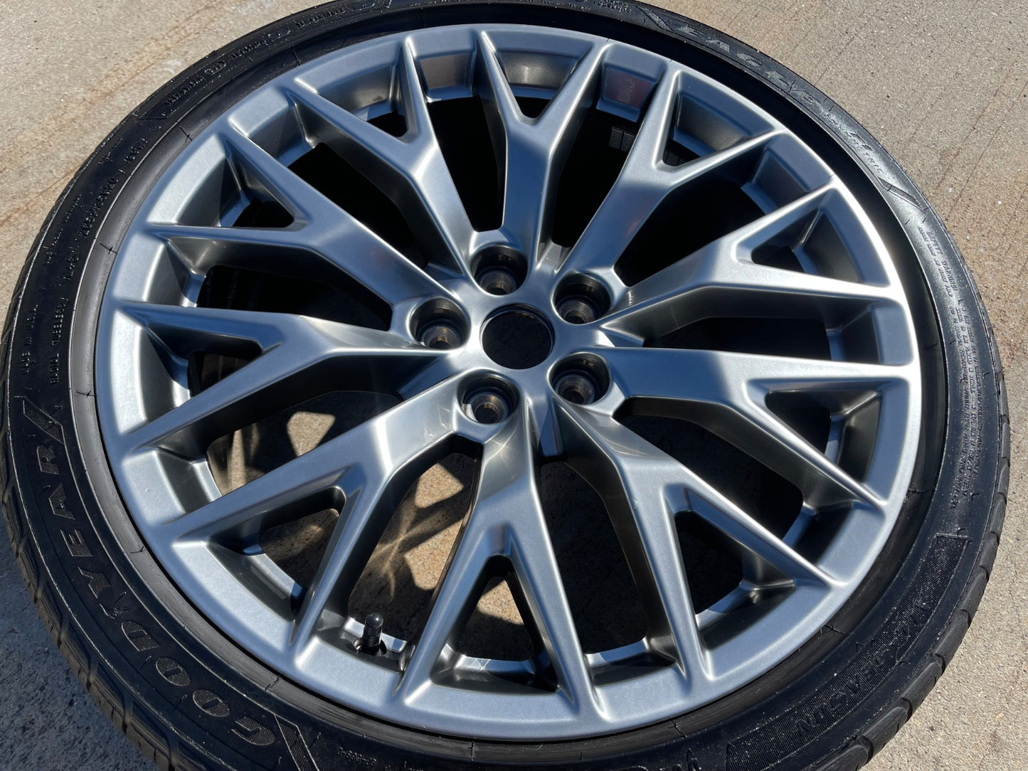 20" Ford Mustang GT OEM 10609 wheel rim tire 2020 2021 2022 2023 2024 2025