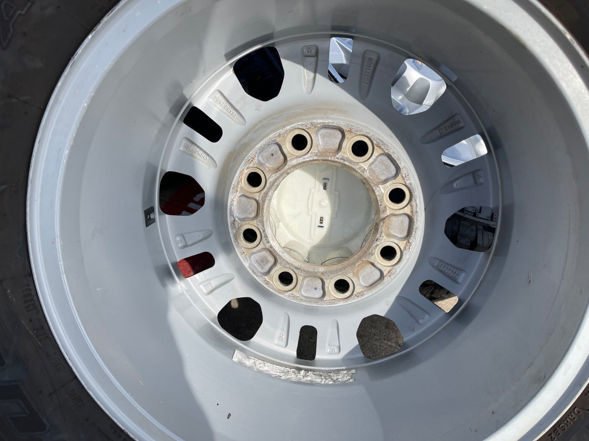 18" Chevy Silverado 2500 3500 OEM 5959 wheels rims BRIDGESTONE SET