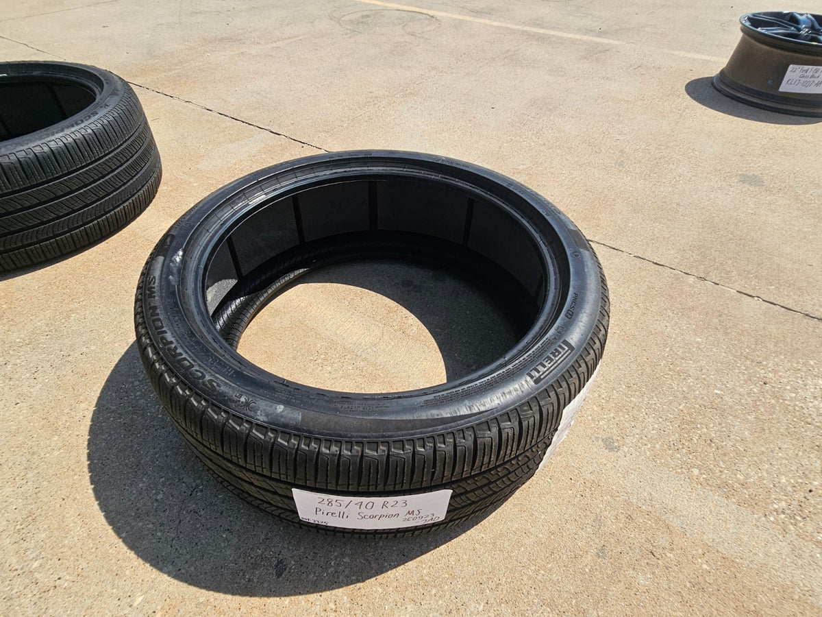 (1) 285/40/23 Pirelli Scorpion MS PNCS tire 285/40R23 115Y XL Range Rover