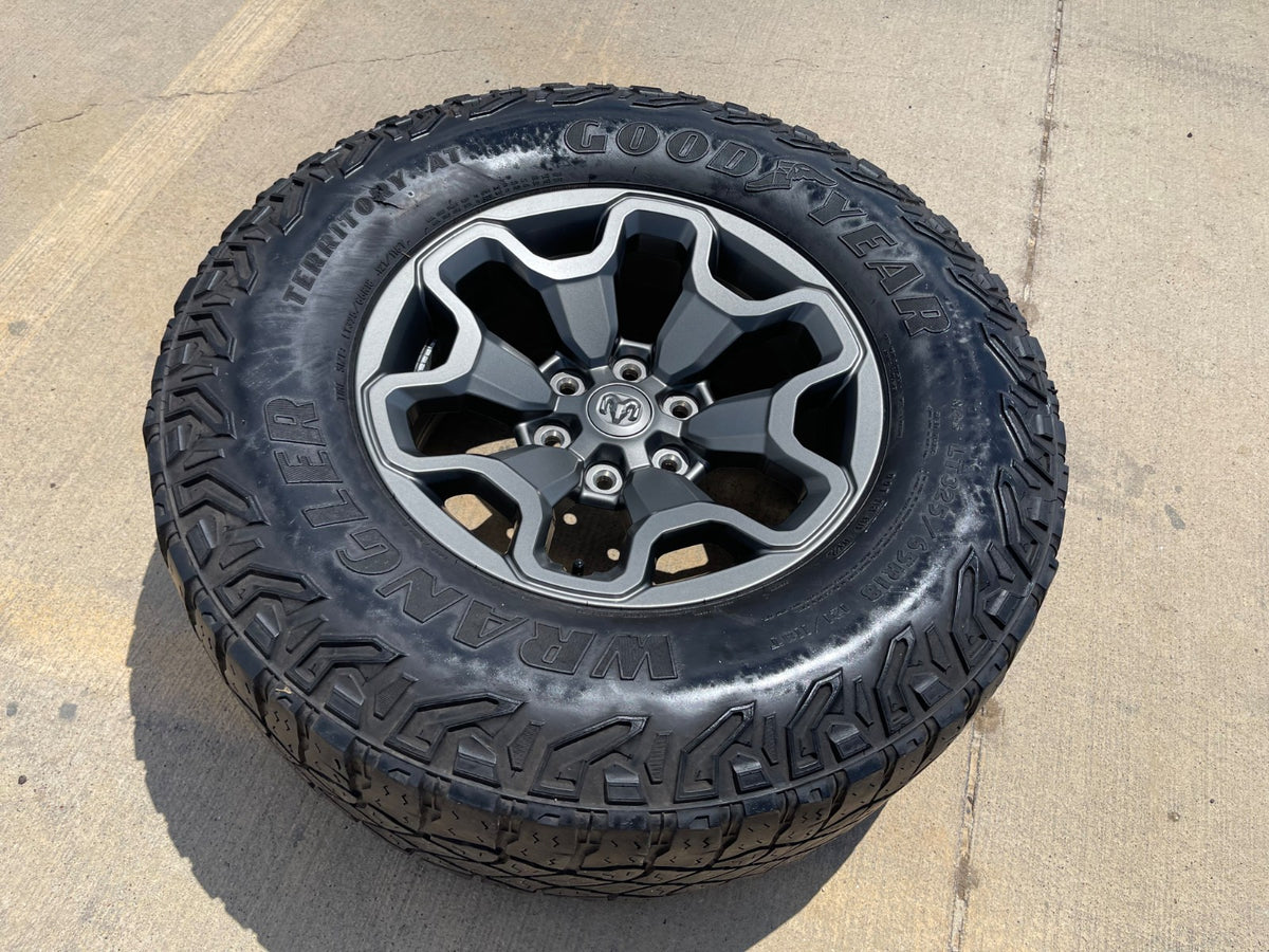 18" Dodge Ram 1500 TRX RHO Gray OEM 66002 wheel rim TERRITORY A/T 35"