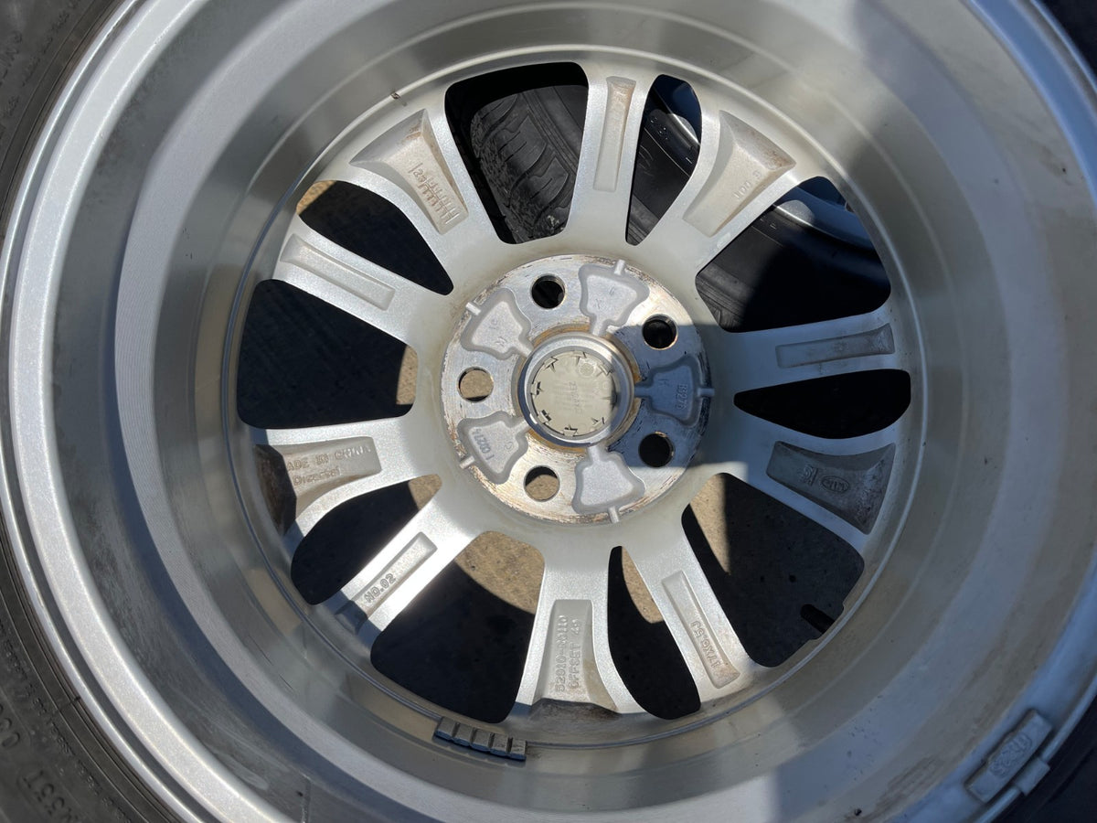 17" Kia Carnival Sportage OEM wheels rims 74829 Sorento Sedona SET