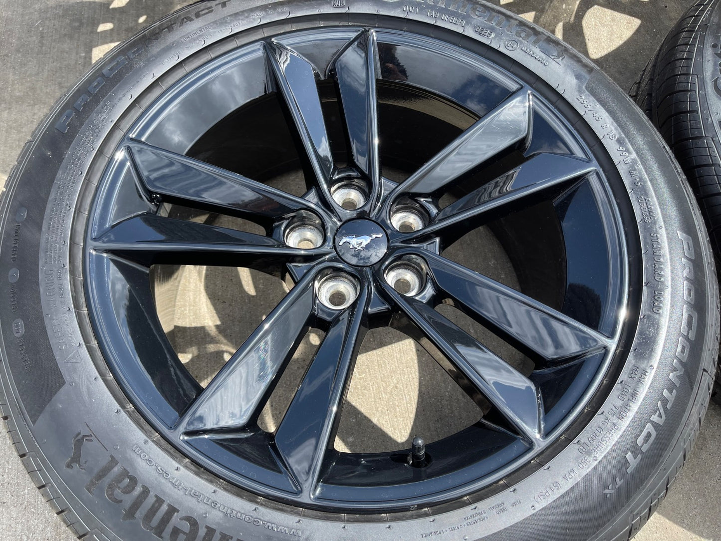 18" Ford Mustang GT OEM 10593 BLACK wheels rims tires 2024 2025 2026 2027 NEW