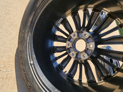 (1) 20" Nissan Titan Armada Infiniti QX80 OEM 62858 wheel rim 2024 2025 2026