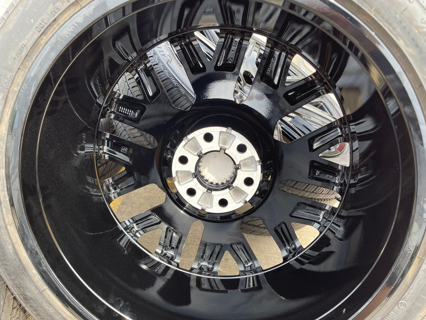 24" GMC Yukon Sierra DENALI OEM wheels rims black 2022 2023 2024 2025 2026 NEW