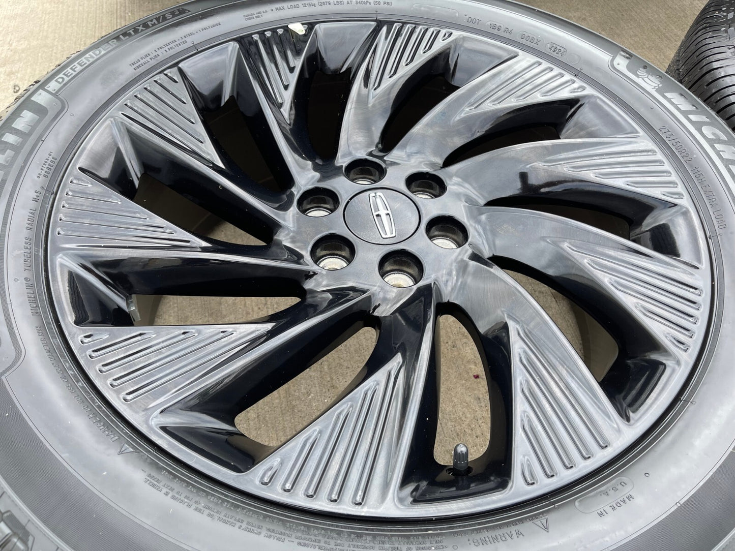 22" Lincoln Navigator OEM 10665 rims wheels BLACK LABEL 2025 2026 MICHELIN NEW