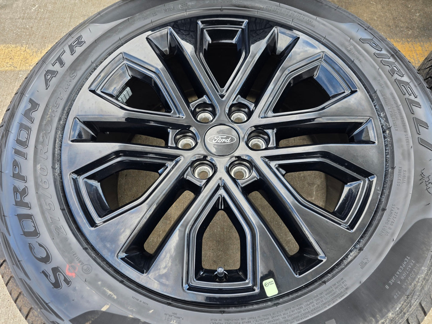 20" Ford F-150 LARIAT OEM 10619 rims wheels Expedition 2026 2027 PIRELLI NEW