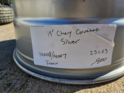 19" Chevy Corvette C8 OEM wheel rim 14007 96704 FRONT 2023 2024 2025 2026 NEW