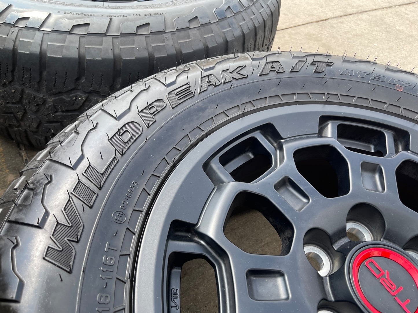 18" Toyota Tundra TRD BBS FORGED OEM black 95458 wheels rims Sequoia FALKEN A/T3