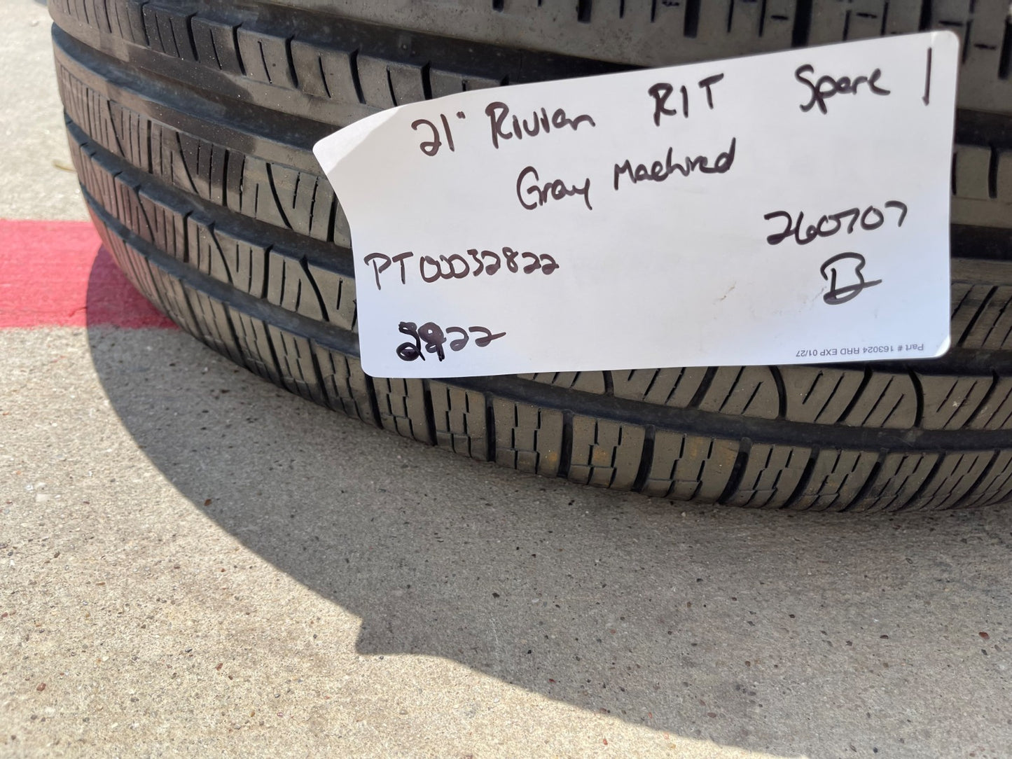 (1) 21" Rivian R1T R1S OEM wheel rim tire spare 2022 2023 2024 2025 2026 2027