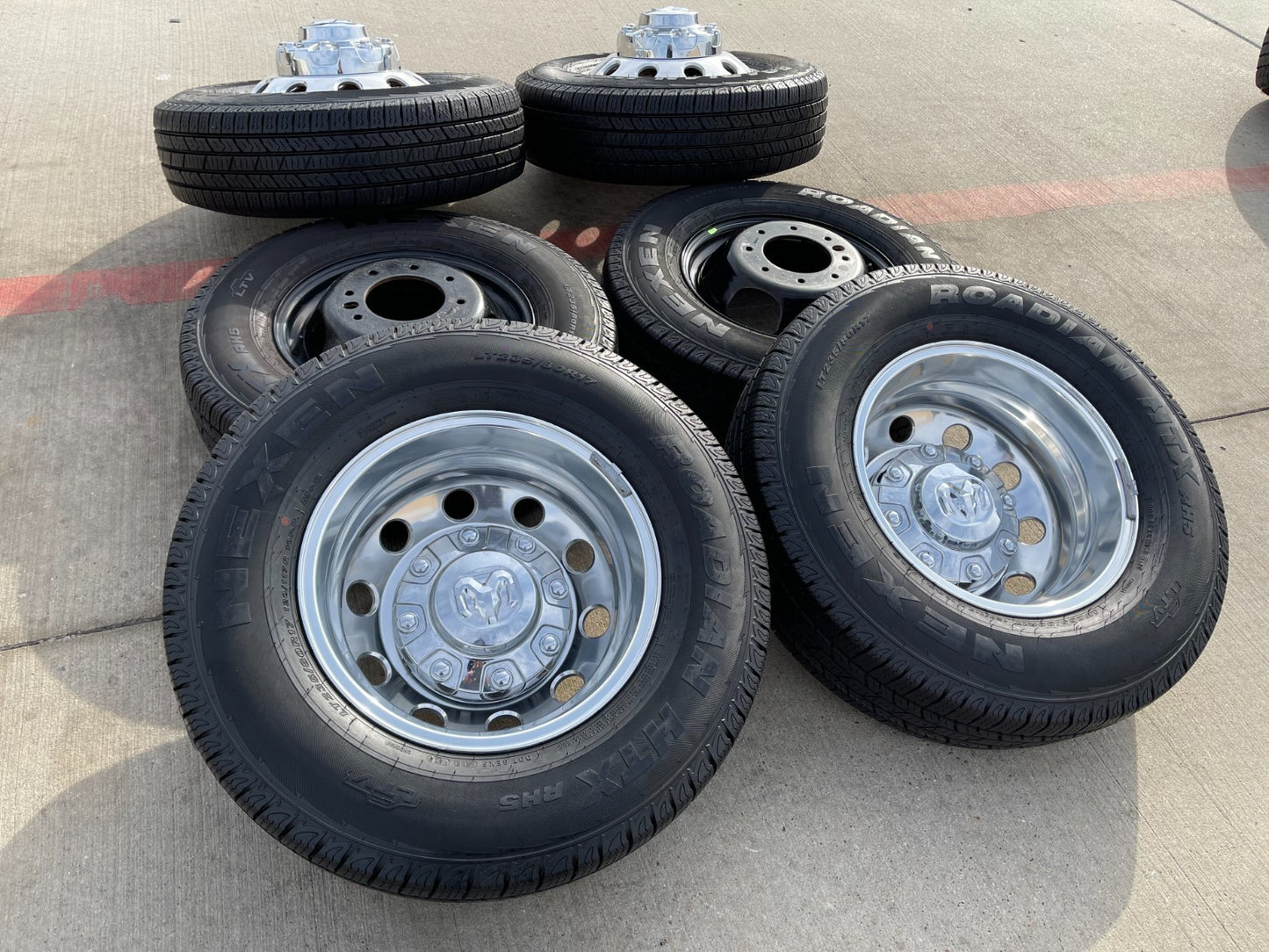 17" Dodge Ram 3500 Dually Laramie 8x200 wheels rims 2701 2702 OEM NEXEN