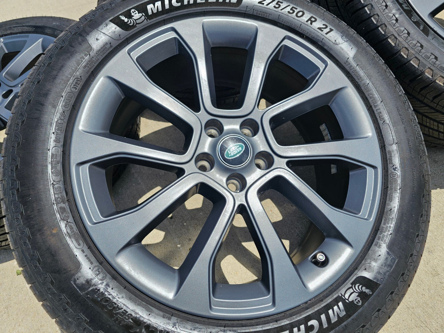 (5) 21" Land Rover DEFENDER OEM Land wheels rims 72384 2023 2024 2025 2026 NEW