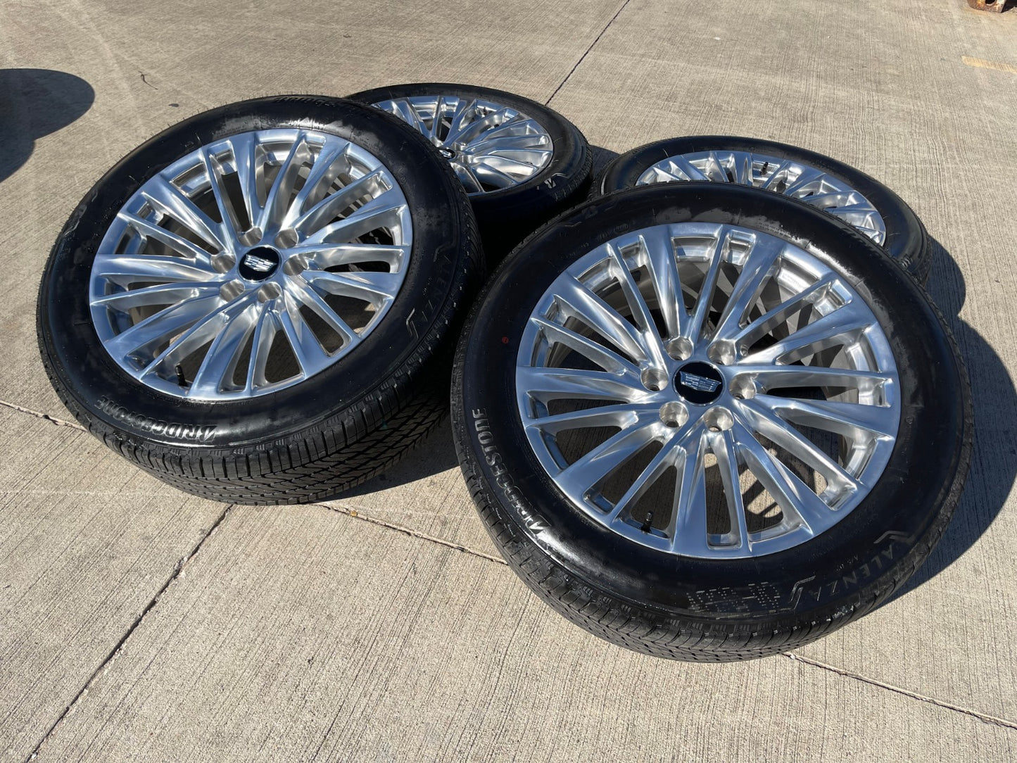 22" Cadillac Escalade Platinum OEM wheels rims 2024 2025 2026 2027 NEW