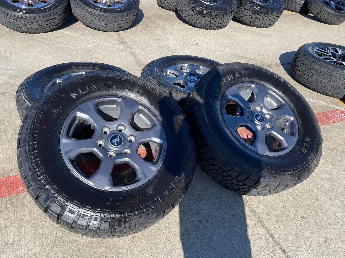 17" Ford Bronco Big Bend wheels rims 10384 OEM Ranger tires KENDA