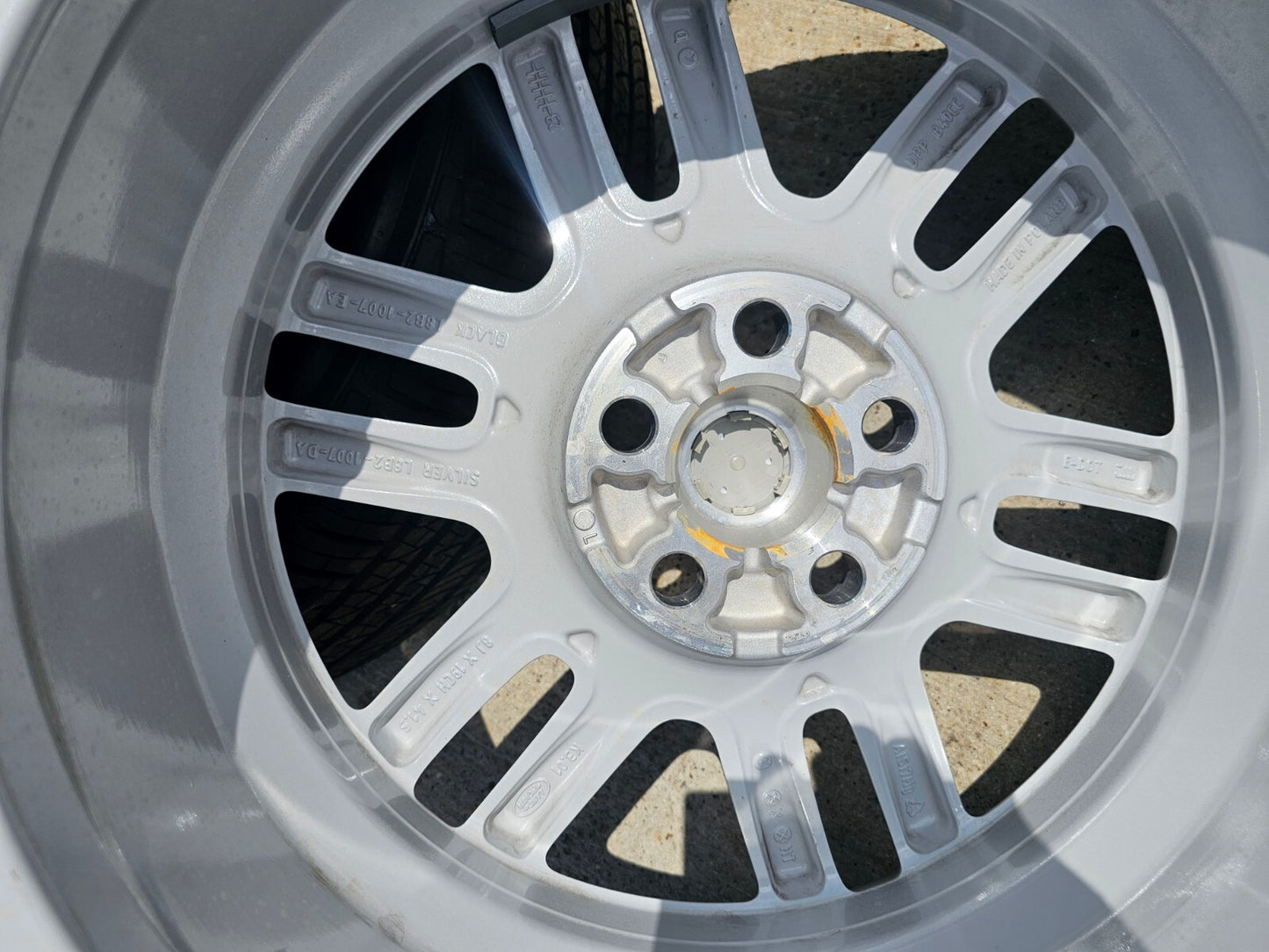 19" Land Rover DEFENDER Range Rover OEM 72350 wheels rims 2024 2025 2026 NEW