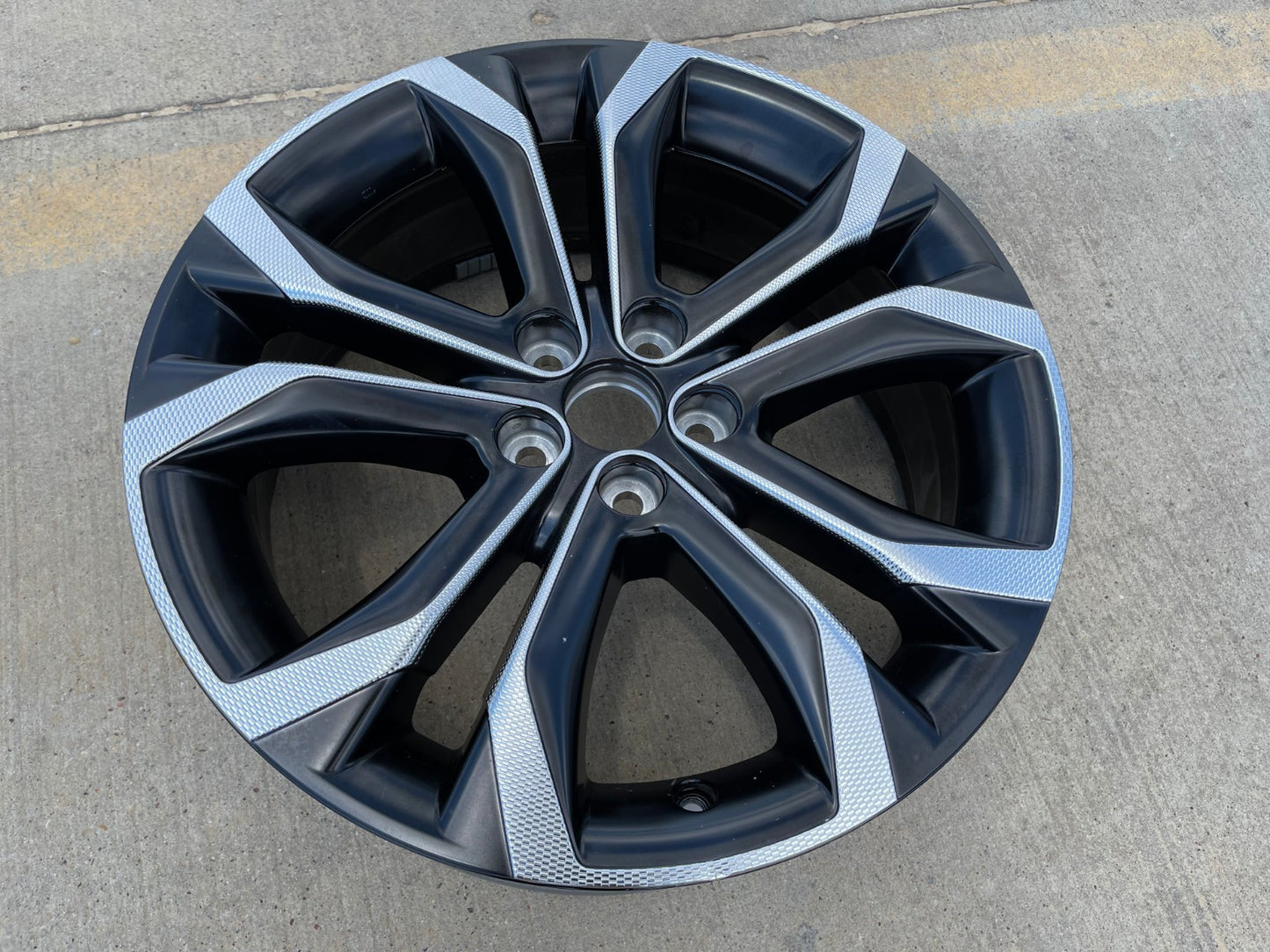 20" Toyota Sienna OEM 69167 rim wheel Venza Rav4 CH-R 2022 2023 2024 2025 2026