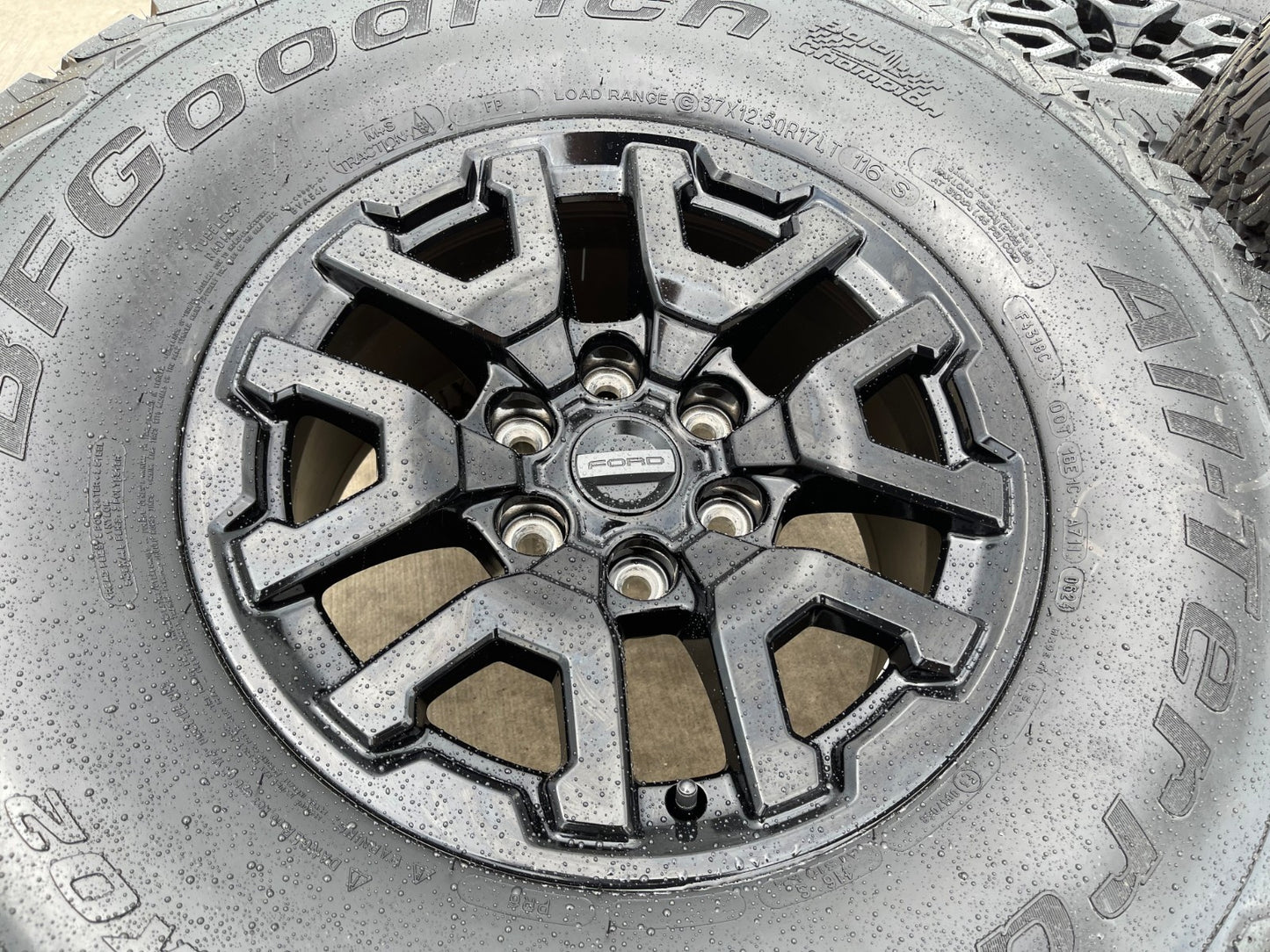 17" Ford F-150 Raptor Bronco OEM 10461 rims wheels 2025 2026 BFG KO2 A/T NEW 37"
