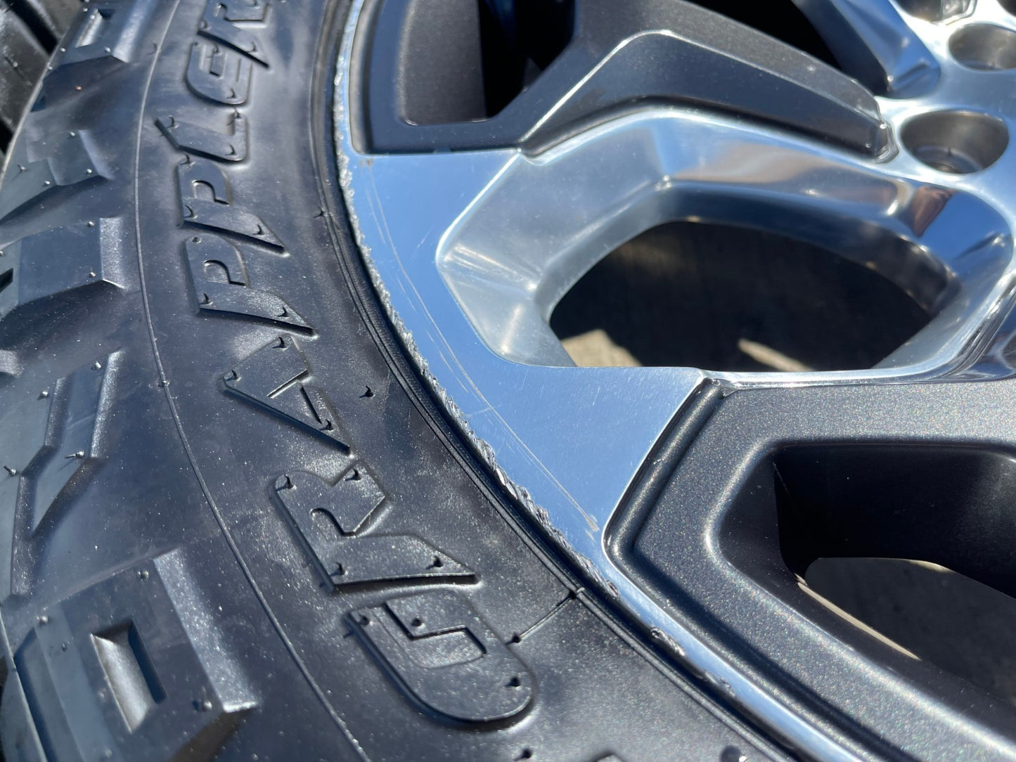 22" Dodge Ram 1500 OEM LIMITED Laramie wheels rims 2685 NITTO RIDGE GRAPPLER