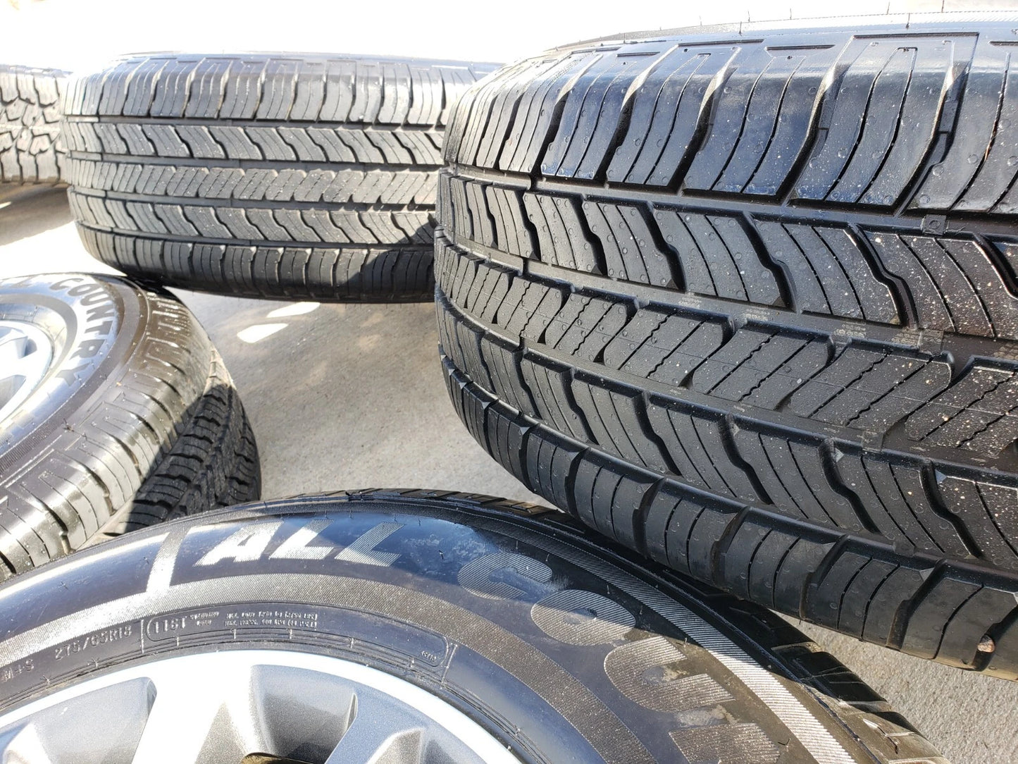 18" Ford F-150 Expedition 10142 OEM rims wheels tires