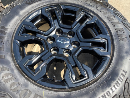 18" Chevy Silverado ZR2 Tahoe TRAIL BOSS Sierra OEM 95415 wheels rims SET NEW