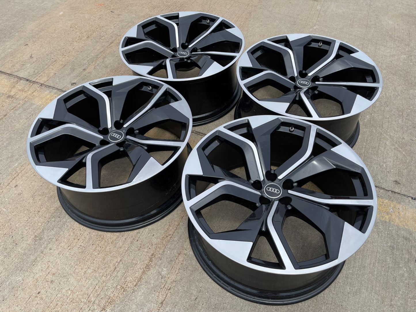 23" Audi RSQ8 OEM wheels rims SQ7 Q7 SQ8 Q8 RSQ7 2021 2022 2023 2024 2025 2026