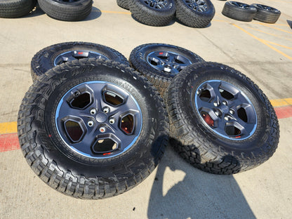 17" Jeep Wrangler Gladiator RUBICON OEM 9236 wheels rims 33" FALKEN A/T3 NEW