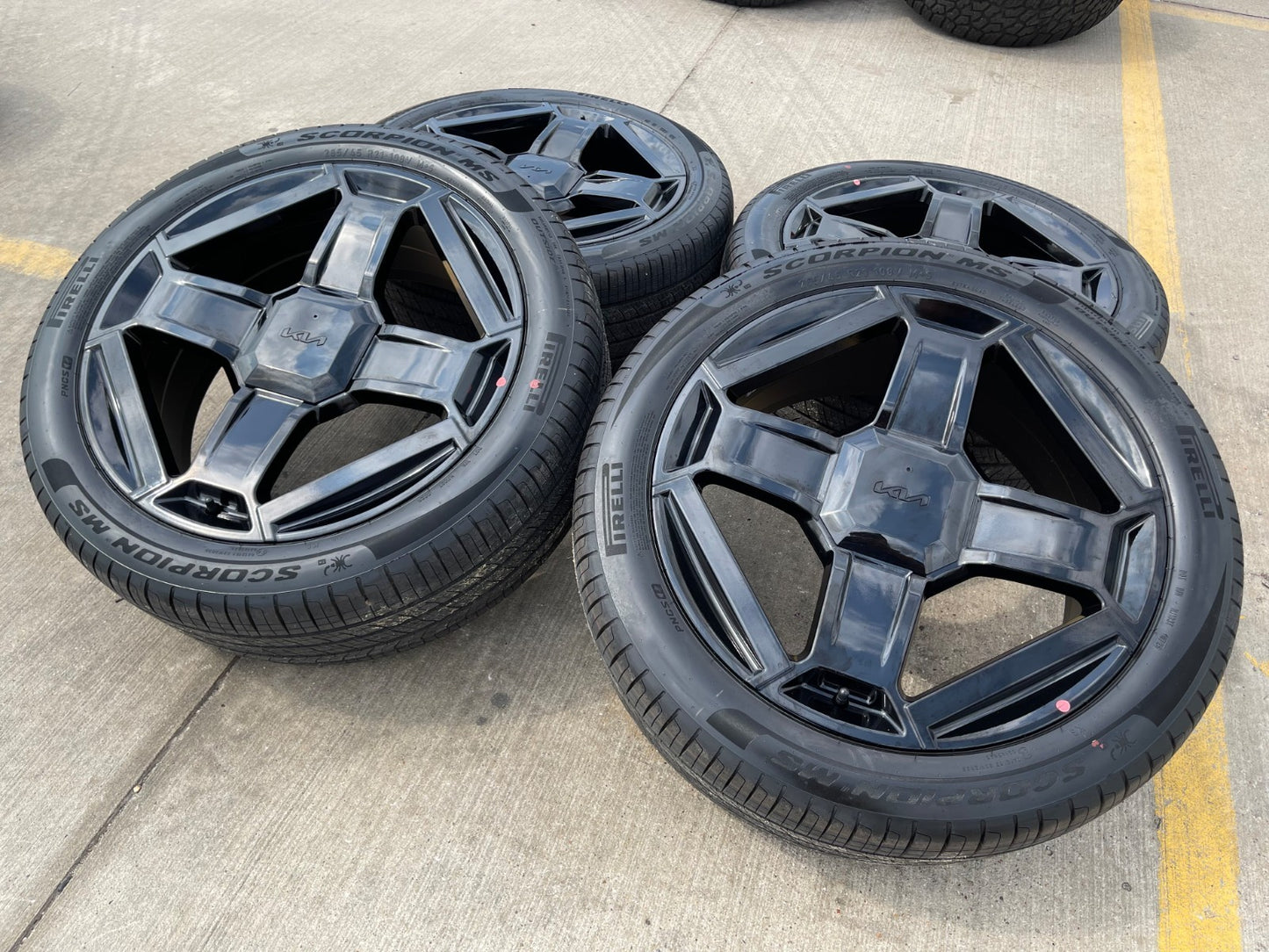 21" Kia Telluride Prestige OEM wheels rims Sorento Sedona 2025 2026 2027 NEW