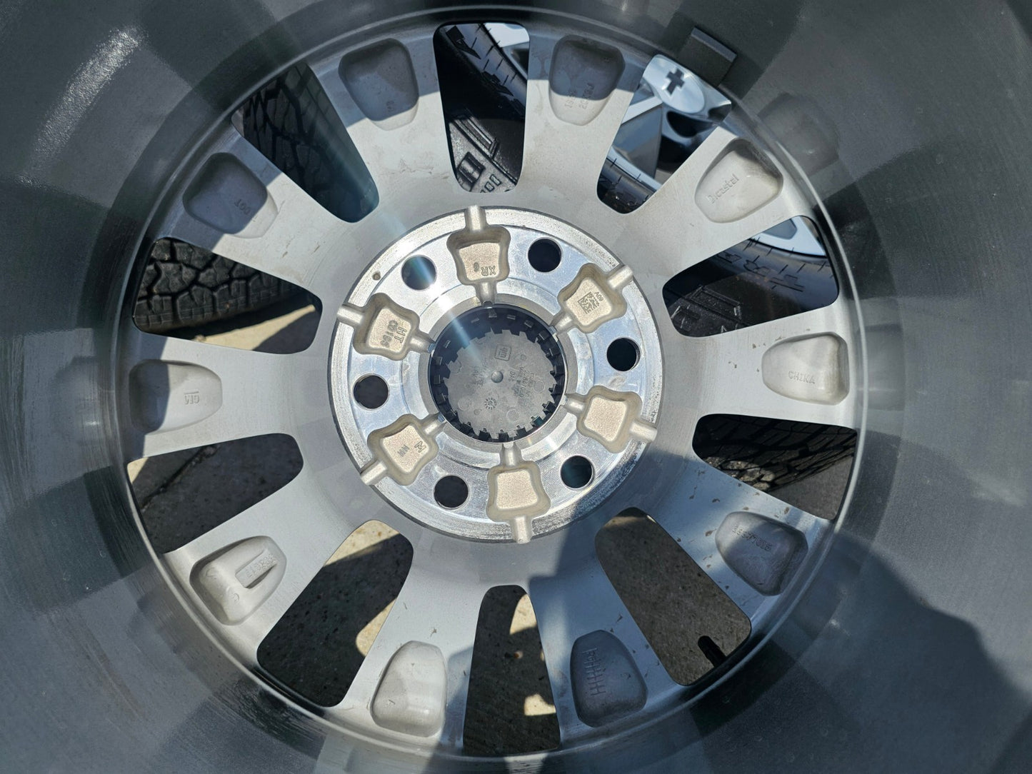 20" Chevy Silverado 1500 Tahoe OEM 5915 5916 wheels rims SET 2026 GOODYEAR