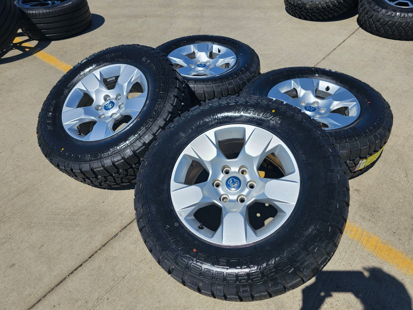 18" Dodge Ram 1500 OEM Rebel 2669 wheels rims NEW 33" A/T2