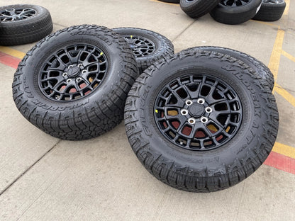 18" Toyota Tundra TSS T FORCE TRD OEM black wheels rims Sequoia 2025 NEW 35"
