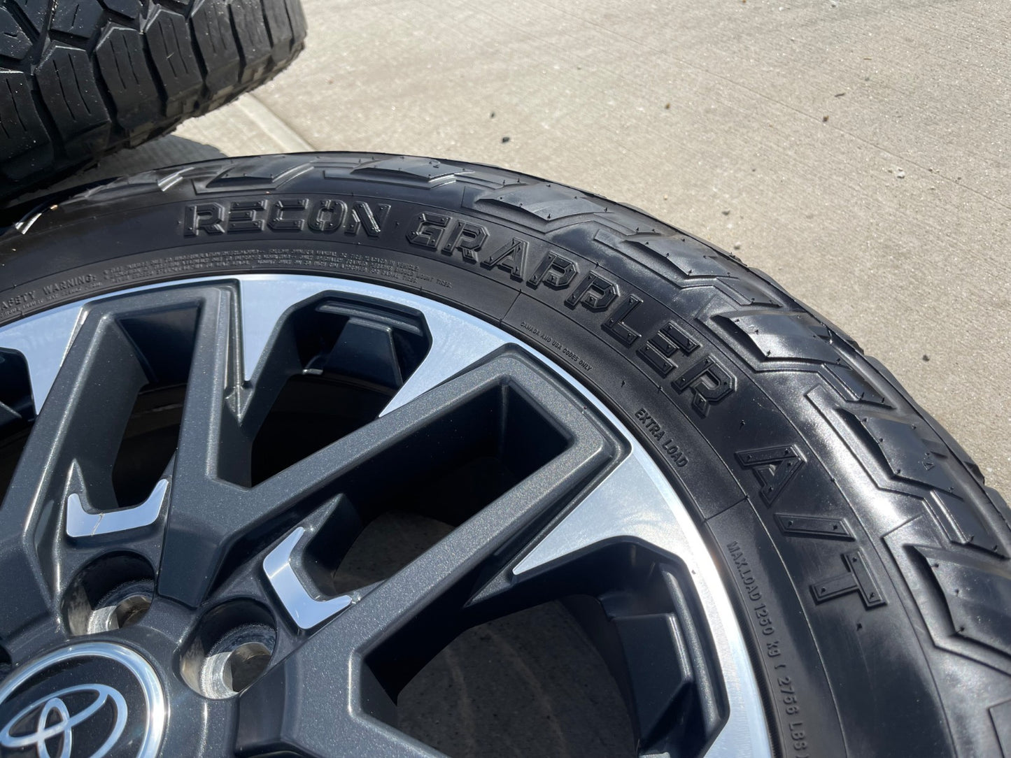 20" Toyota Tundra TRD wheels rims OEM TSS # 75276 95295 Sequoia SET NITRO 33"